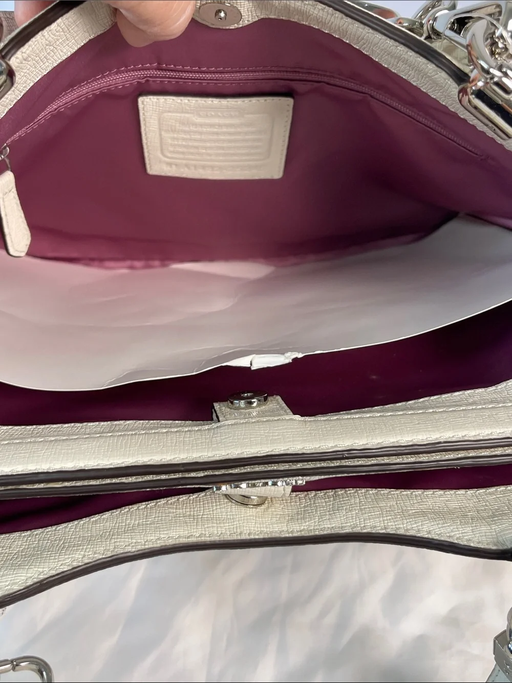 Coach A1482-25245 Madison Textured Leather Carryall Parchment NWT Authenticated